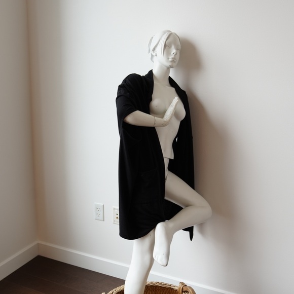 BEYOND YOGA Dolman Sleeve Cardigan - Black - S/XS - Picture 3 of 11